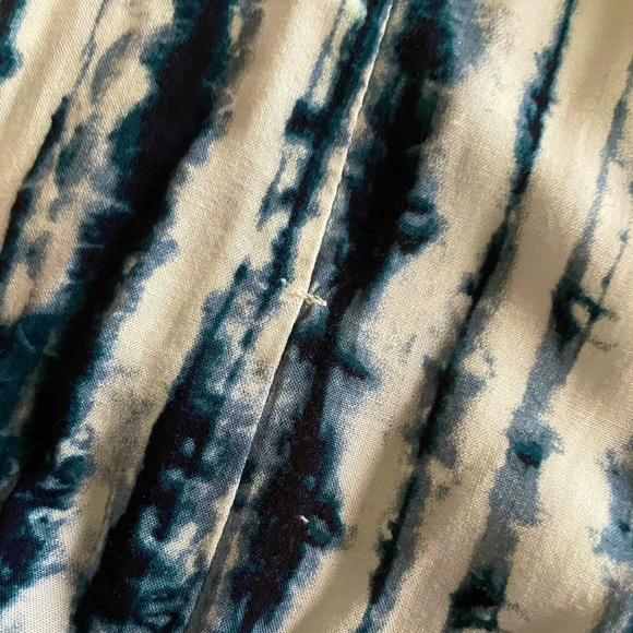 Agate Beach Blue and White Tie-Dye Midi Dress - Picture 7 of 7
